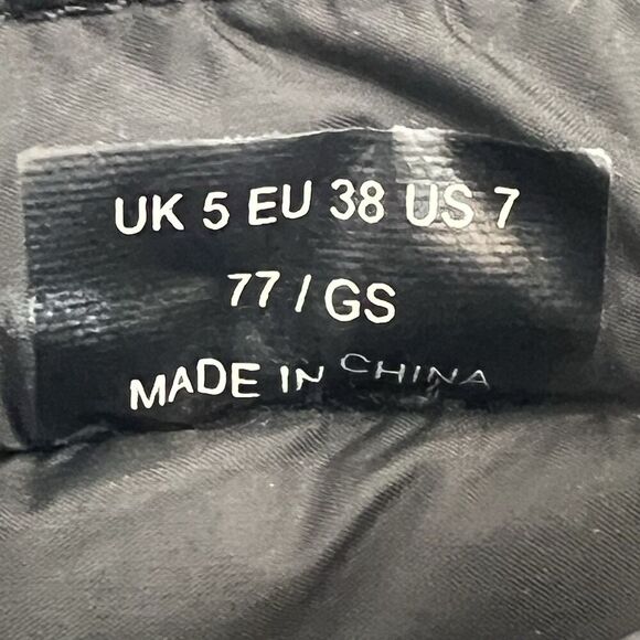 Hunter Women's Size 7 Original Short Quilted Waterproof Platform Snow Boots - Picture 8 of 8